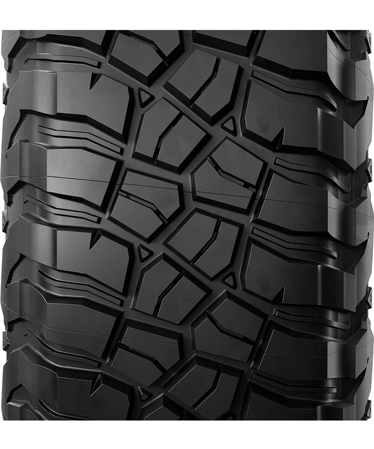 BFGoodrich Mud Terrain T/A KM3 245/75 R17 121/118Q купить в KOLOBOX